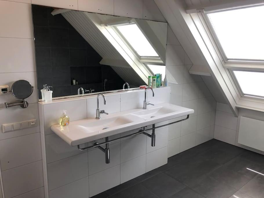 Luxe Woonboerderij In De Natuur. Nieuwkoop 外观 照片